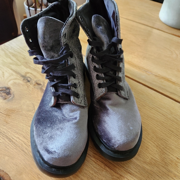 Dr Martens Brocade Grey Velvet Paisley Womens Boots Size 9 Combat Doc Martens - Picture 5 of 11